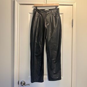 Abercrombie & Fitch Women’s Black Faux Leather Slim Straight Jeans Size 28/6